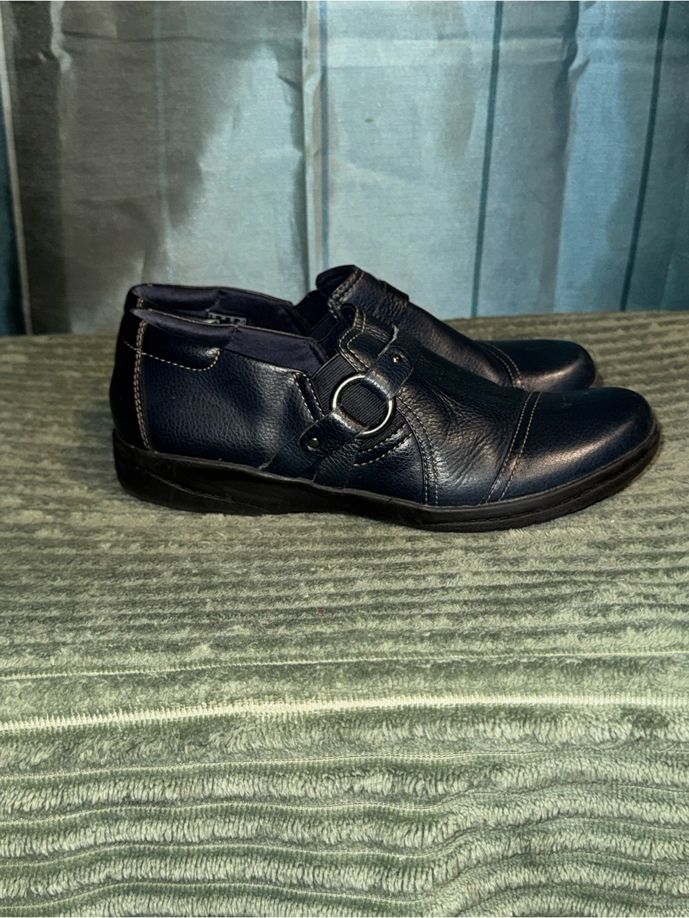 Clarks Women's Navy Leather Slip-On Loafers with Ring Accent